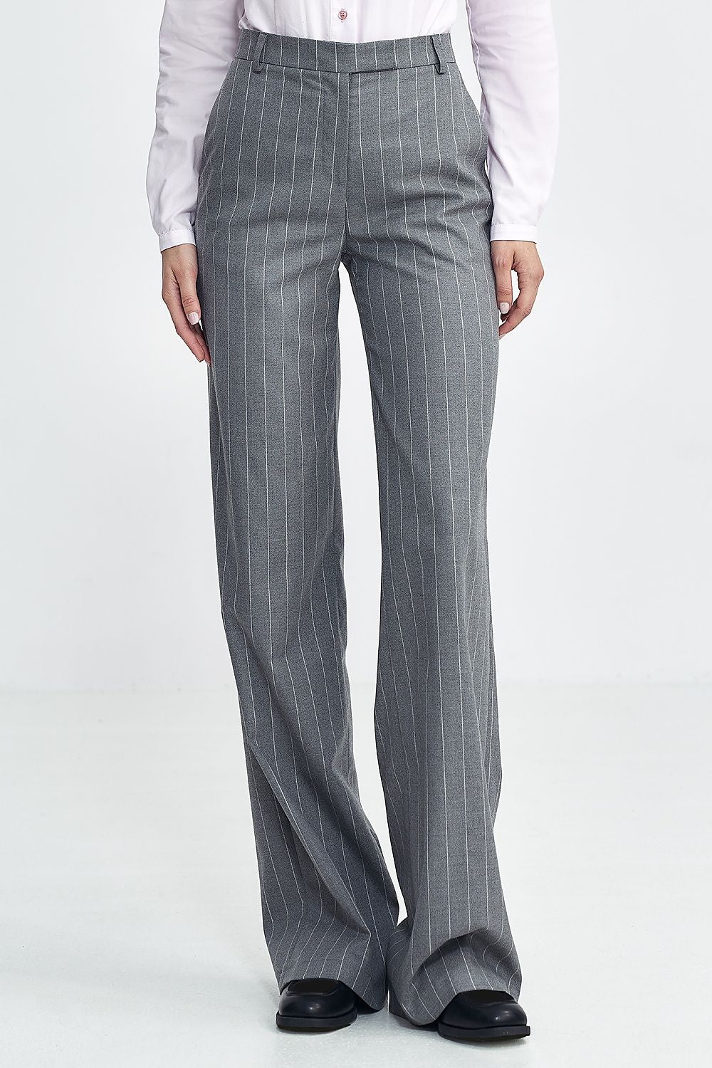 Lange Hose Model 200390 Nife