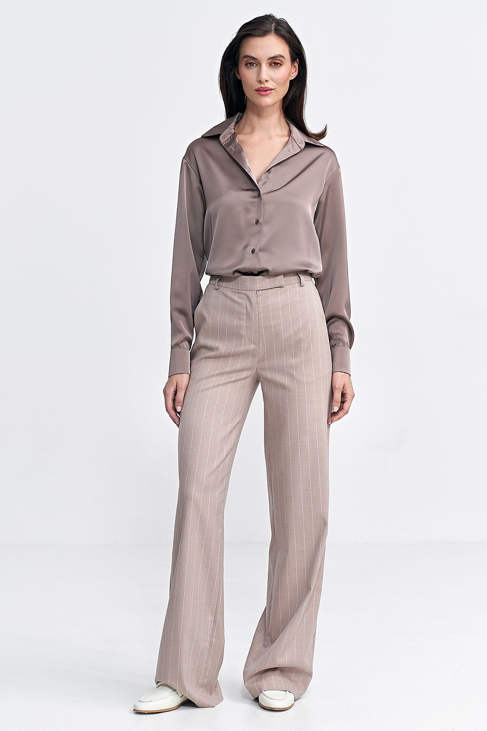 Lange Hose Model 200390 Nife
